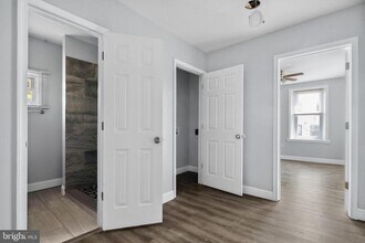 171 E Sharpnack St in Philadelphia, PA - Building Photo - Building Photo