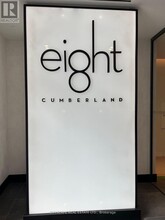 8-1808 Cumberland St in Toronto, ON - Building Photo - Building Photo