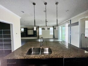 8883 Randal Park Blvd in Orlando, FL - Building Photo - Building Photo