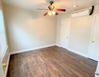 296 E 22nd St, Unit na photo'