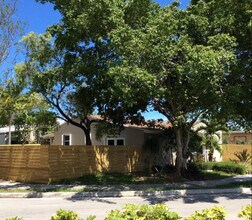 2601 SW 24th Ave in Miami, FL - Building Photo - Building Photo