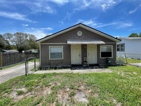 1830 27th Ave N in St. Petersburg, FL - Building Photo