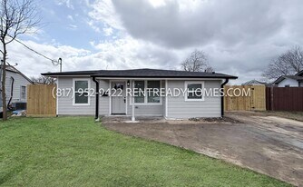 1506 Eastway St in Galena Park, TX - Building Photo
