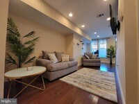 520 N Collington Ave photo'