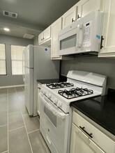 7139 E Newton St in Tulsa, OK - Building Photo - Building Photo