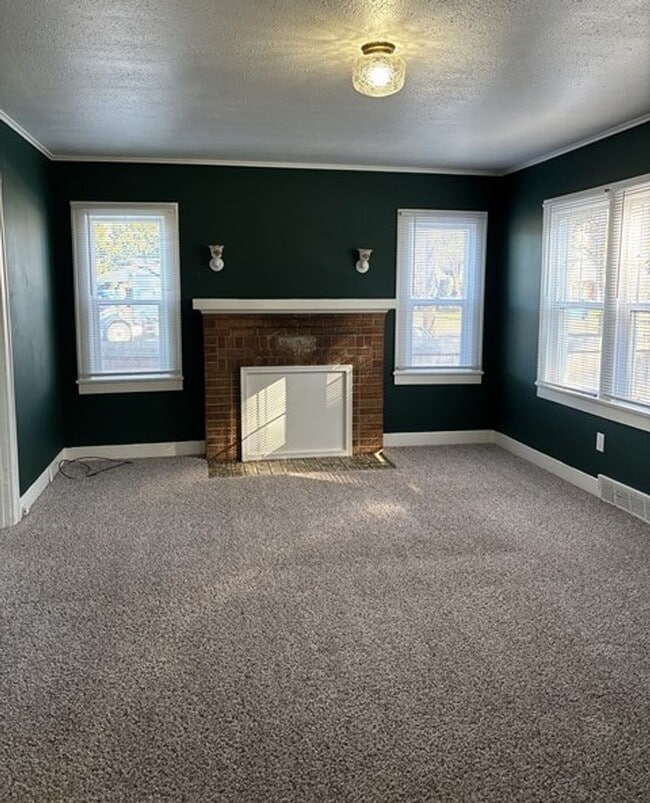 1385 18th St NE in Salem, OR - Building Photo - Building Photo