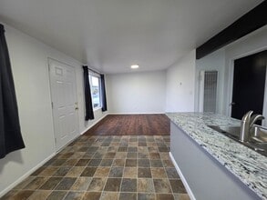 1054 Sun Rd in Mckinleyville, CA - Building Photo - Building Photo