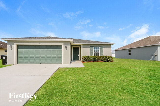 property at 4618 SW Vahalla St