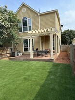 6815 Terra Rye in San Antonio, TX - Building Photo