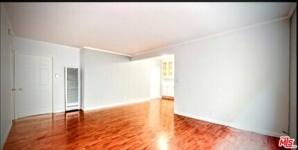 3740 Veteran Ave in Los Angeles, CA - Building Photo - Building Photo