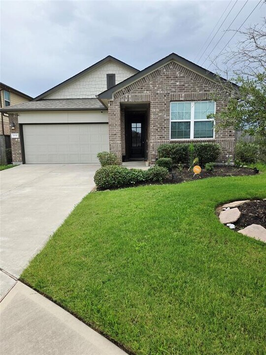 26047 Drover Sky Ct in Richmond, TX - Building Photo