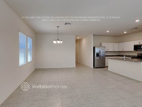 6333 W Latona Rd, Unit D101 in Phoenix, AZ - Building Photo - Building Photo