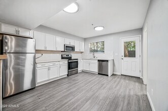 5010 N 22nd Ave in Phoenix, AZ - Building Photo - Building Photo