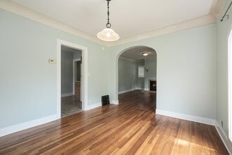455 Cedar St NE in Grand Rapids, MI - Building Photo - Building Photo