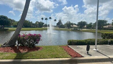 534 Waverly Cir in Port St. Lucie, FL - Building Photo - Building Photo