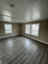 68 N 7th Ave in Beech Grove, IN - Building Photo