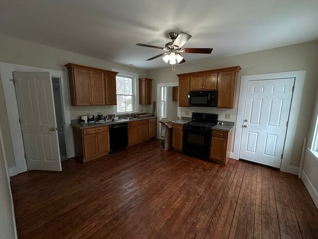 1160 Boston Rd in Haverhill, MA - Building Photo - Building Photo