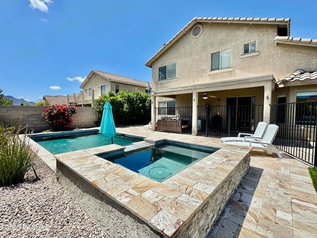 12768 N Lantern Way in Oro Valley, AZ - Building Photo - Building Photo