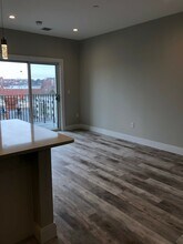 1430 Tremont St, Unit 310 in Boston, MA - Building Photo - Building Photo