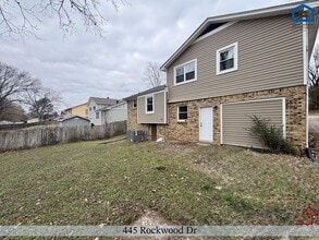 445 Rockwood Dr in Nashville, TN - Foto de edificio - Building Photo