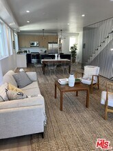 841 N McCadden Pl in Los Angeles, CA - Building Photo - Building Photo