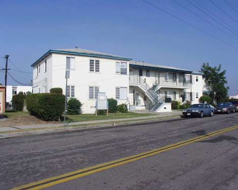 4546-4562 Boundary St in San Diego, CA - Foto de edificio - Building Photo