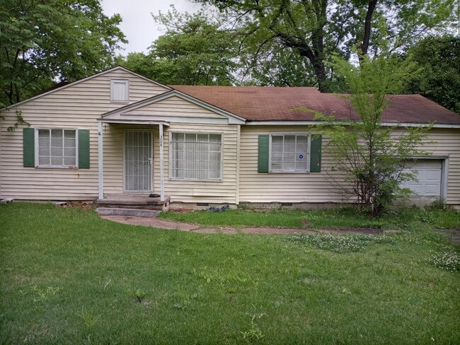 304 Lawrence Rd in Jackson, MS - Building Photo - Building Photo