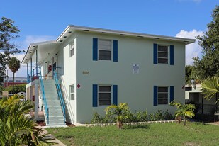 806 3rd St in West Palm Beach, FL - Building Photo