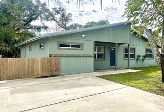 309 Kepner Dr NE in Fort Walton Beach, FL - Building Photo - Building Photo