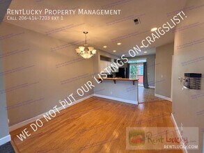 137 Wild Rose St in Fircrest, WA - Building Photo - Building Photo