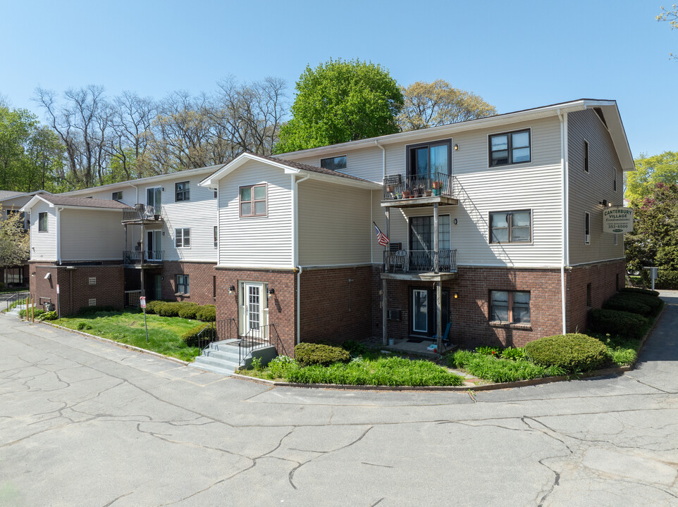 Canterbury Village Condominiums in North Providence, RI - Building Photo