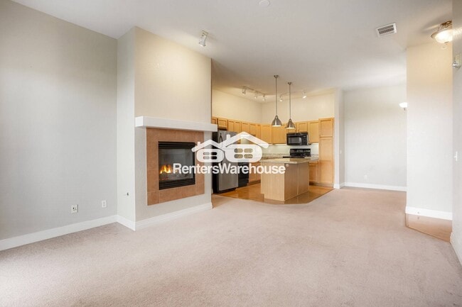 199 Quebec St in Denver, CO - Building Photo - Building Photo