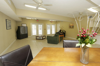 Magnolia Point in Jacksonville, FL - Building Photo - Interior Photo