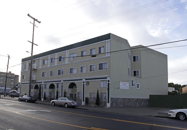 27th Avenue Apartments in Oakland, CA - Building Photo - Building Photo