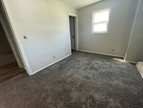 713 S Duluth Ave in Sioux Falls, SD - Building Photo - Building Photo