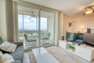 5900 Bonita Beach Rd SW in Bonita Springs, FL - Foto de edificio - Building Photo