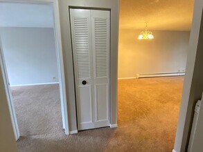 125 N Gregory St in Aurora, IL - Building Photo - Building Photo