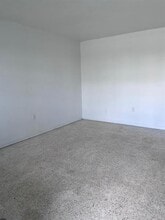 598 Douglas Rd in Opa Locka, FL - Building Photo - Building Photo