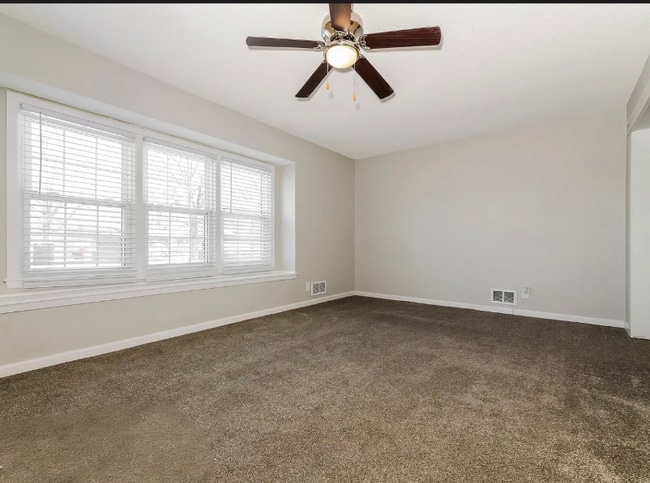 property at 119 E Garfield Ave