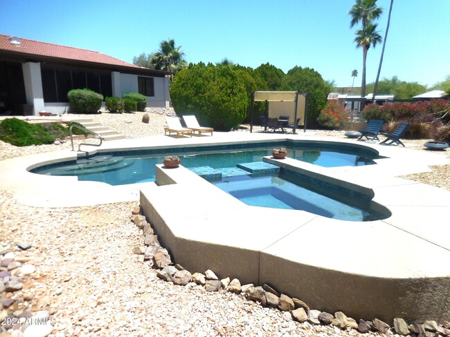 11028 N Valley Dr in Fountain Hills, AZ - Building Photo - Building Photo