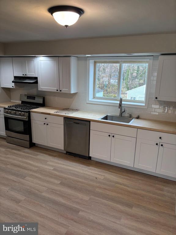 1948 Carter Rd in Folcroft, PA - Building Photo - Building Photo