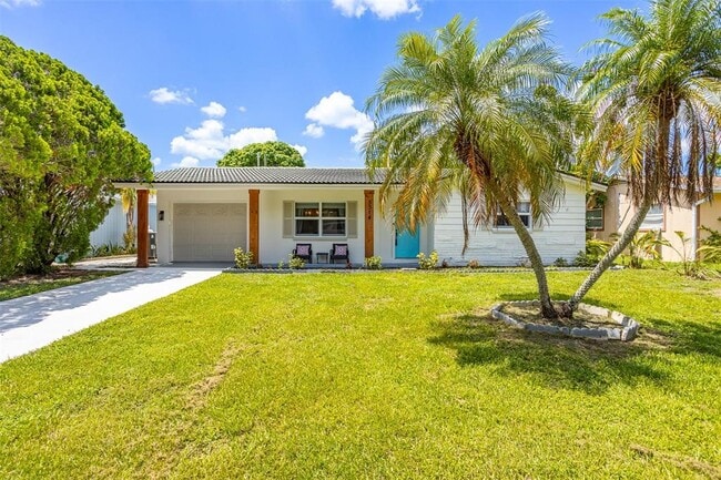 5314 13th Ave S in Gulfport, FL - Building Photo - Building Photo