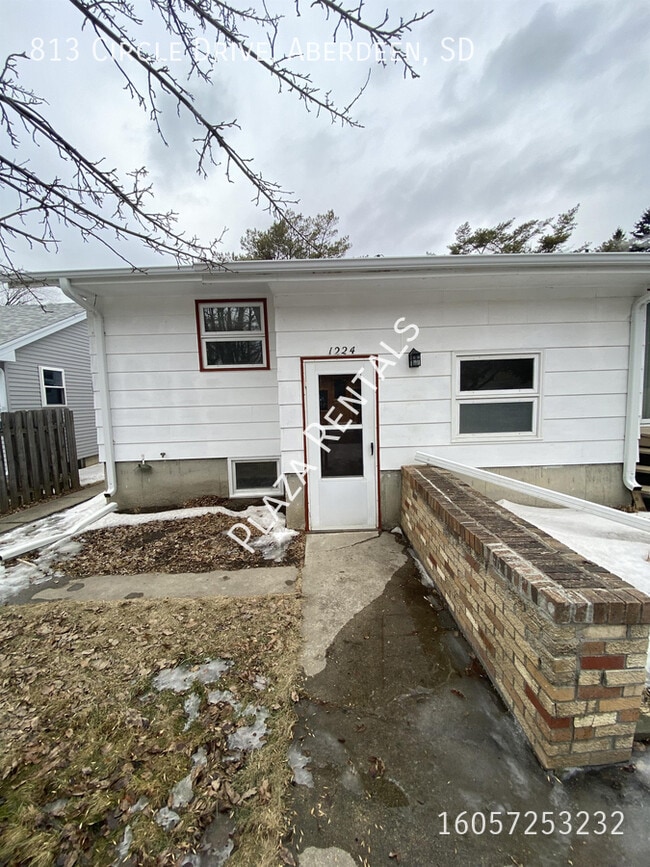 property at 1224 Lloyd St N