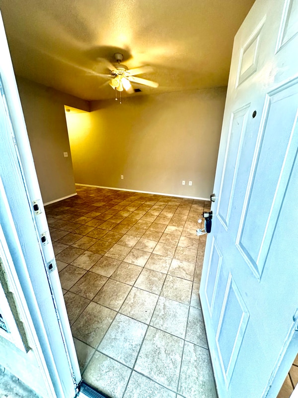 15312 Kamary Ln in San Antonio, TX - Foto de edificio - Building Photo