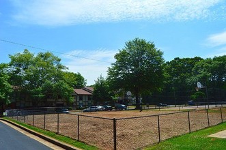 Cambridge Apartments in Athens, GA - Building Photo - Building Photo