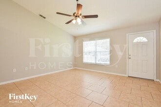 1620 18th St in Orange City, FL - Building Photo - Building Photo