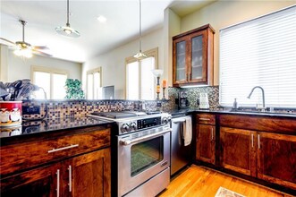 3320 Douglas Ave in Dallas, TX - Building Photo - Building Photo