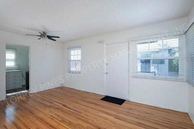 property at 2073 Emerald St