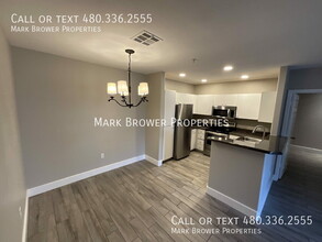 1295 N Ash St in Gilbert, AZ - Building Photo - Building Photo