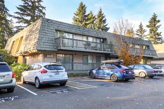 1415 154th Ave NE in Bellevue, WA - Building Photo - Building Photo